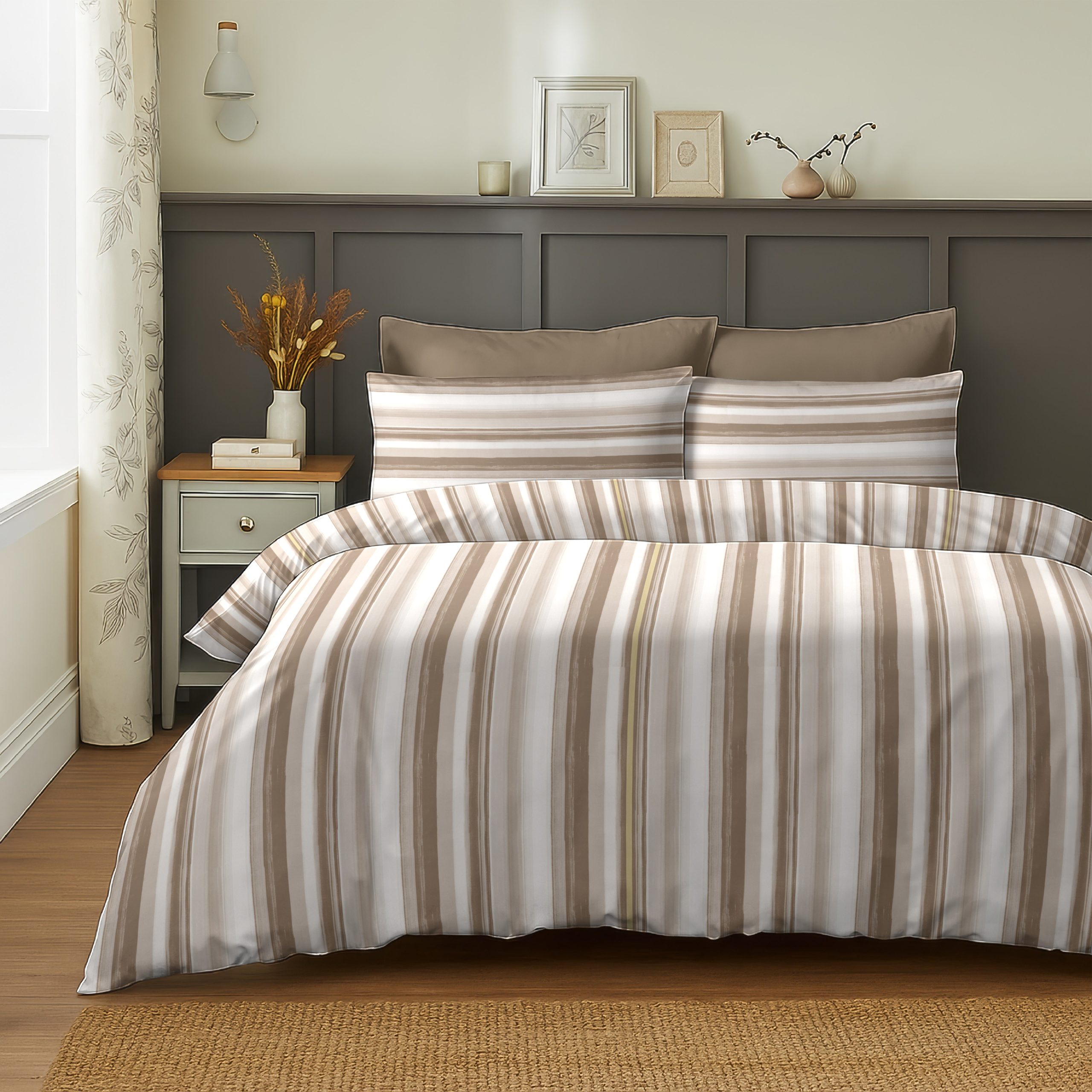 A_fce2deaa-e6f2-4e69-bbc4-6ff0eea37524.jpg ALVIN STRIPES COCONUT BEDSHEET WITH PILLOWCOVER