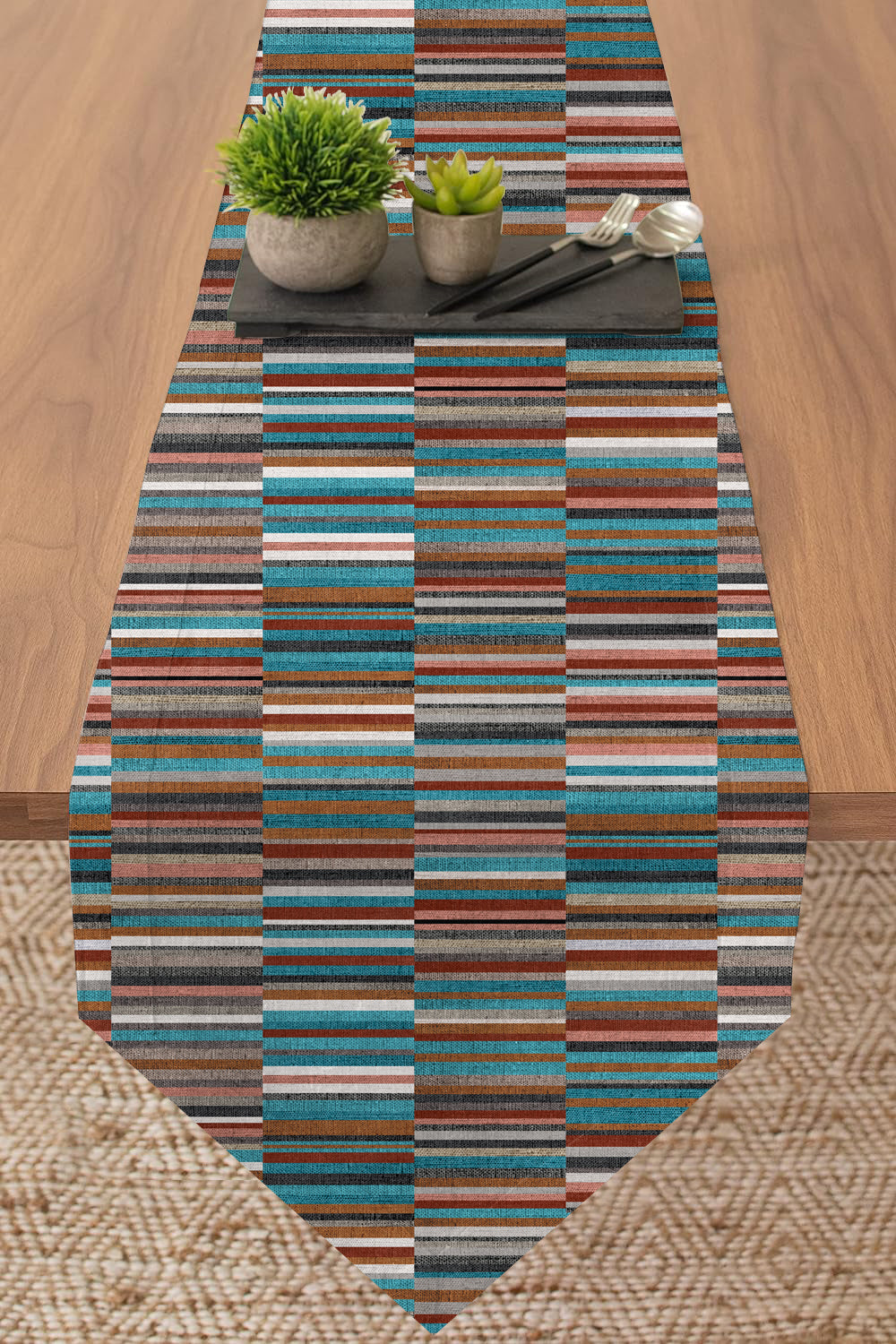 ILLUSION TABLE RUNNER DASH BLUE/CAMEL MATTY DIGITAL PRINTED